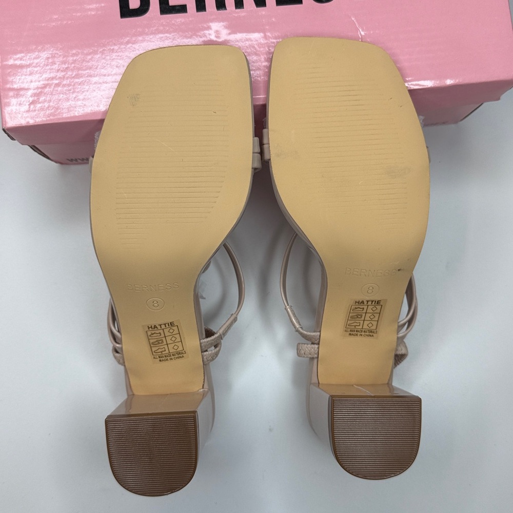 BERNESS Hattie Strappy Block Heel Sandals- Size 8- Beige - Picture 10 of 11